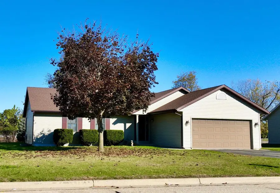 638 W Burbank Avenue, Janesville, WI 53546 - Image #2