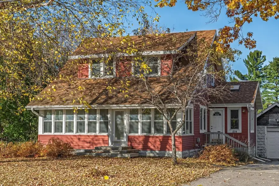 1214 Carpenter Street, Baraboo, WI 53913 - Image #2