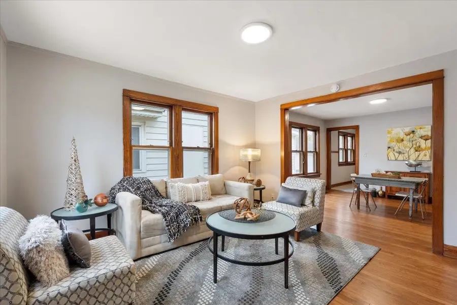 24-26 N FAIR OAKS Avenue, Madison, WI 53714 - Image #3