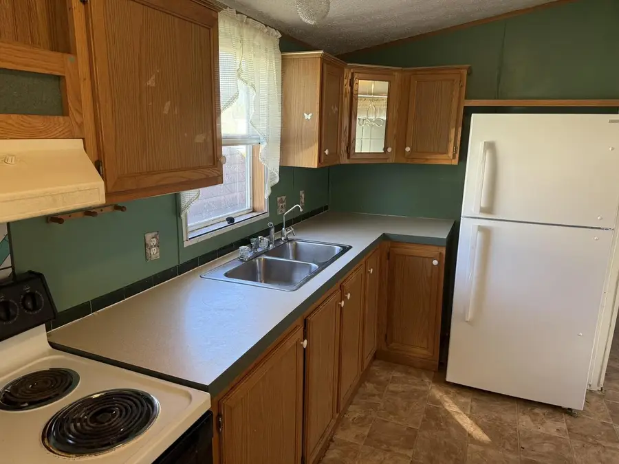 76 Wauona Trail, Portage, WI 53901 - Image #3