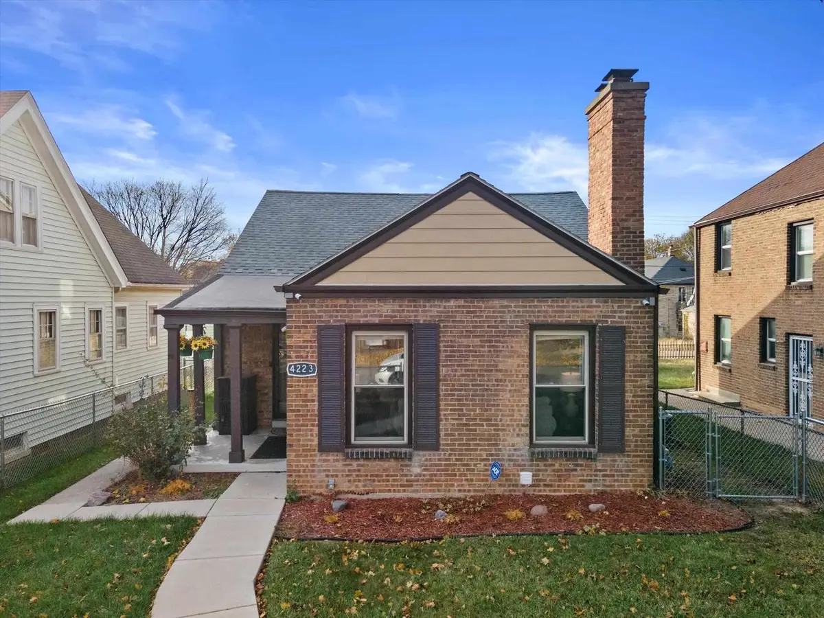 4223 N 18th Street, Milwaukee, WI 53209 - Image #1