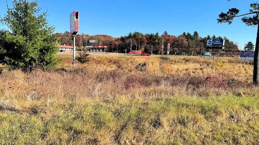 630 S Frontage Road, Wisconsin Dells, WI 53965 - Image #3