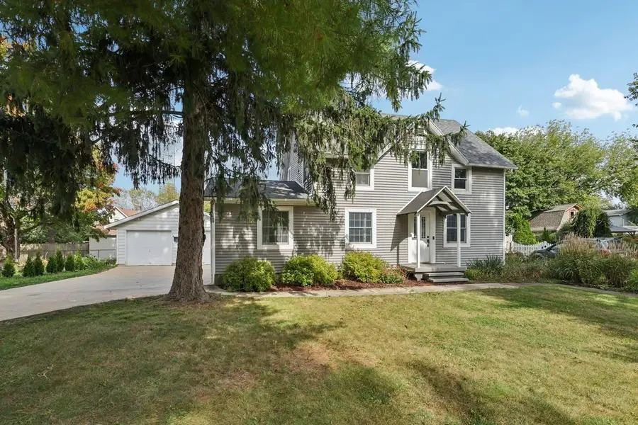 149 W Reynolds Street, Cottage Grove, WI 53527 - Image #2