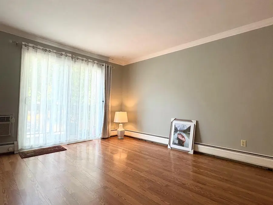 2404 Independence Lane #204, Madison, WI 53704 - Image #3