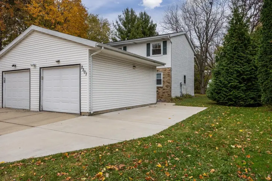 2207 Frisch Road, Madison, WI 53711 - Image #2