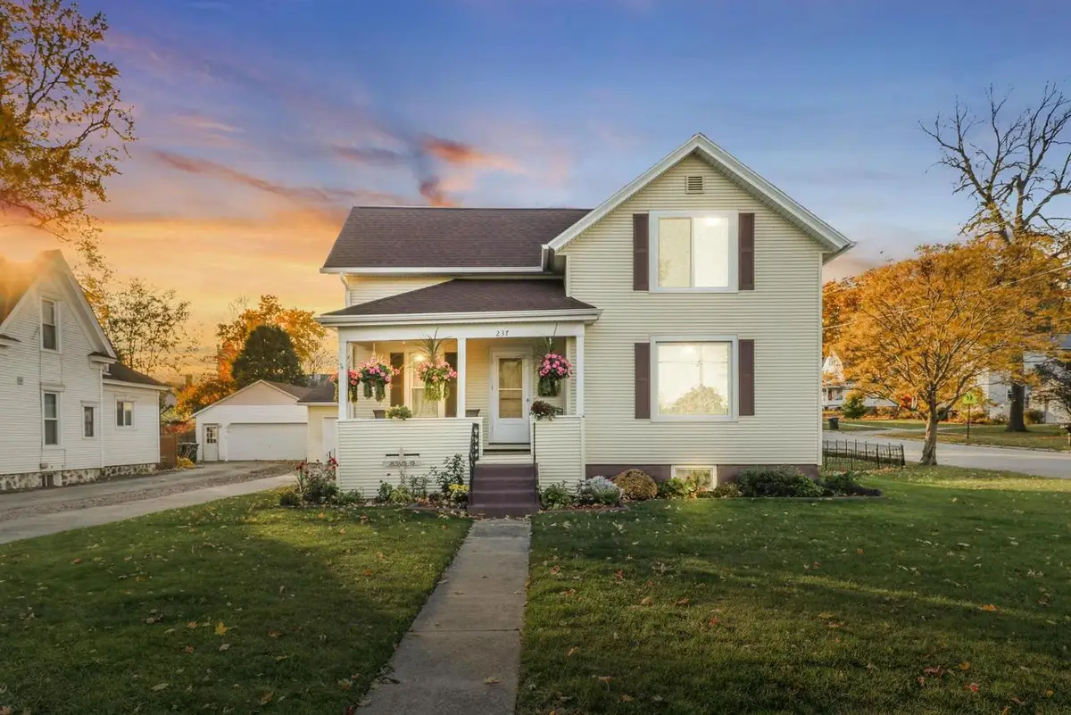 237 N Wilson Avenue, Jefferson, WI 53549 - Image #1