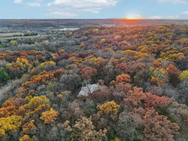 4565 White Oak Circle, Cross Plains, WI 53528