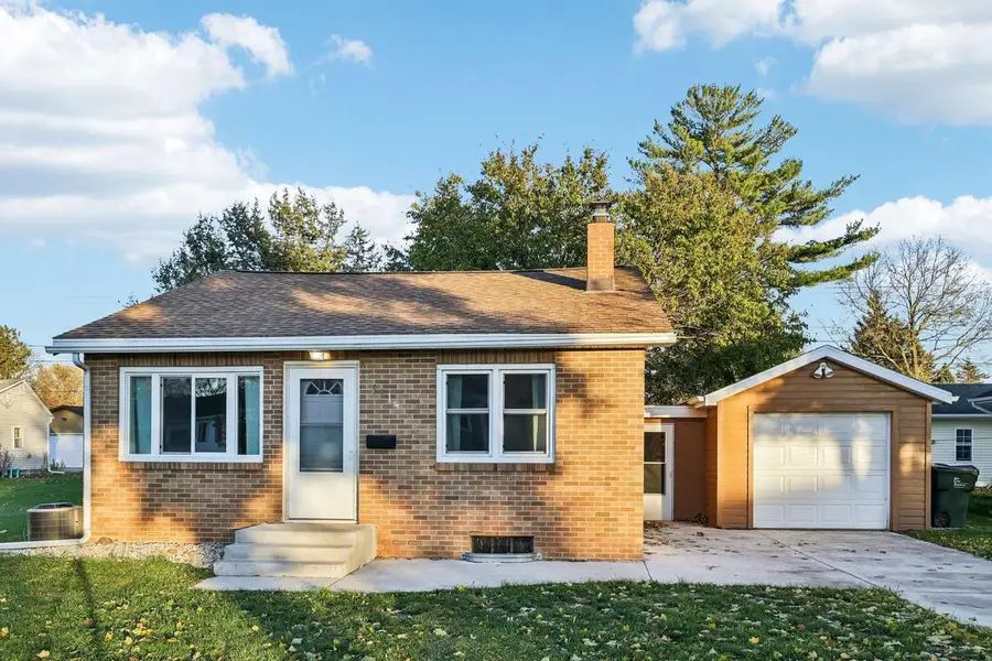 1114 Franklin Street, Sauk City, WI 53583 - Image #2