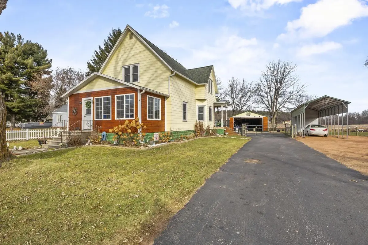 602 W Main Street, Wautoma, WI 54982 - Image #1