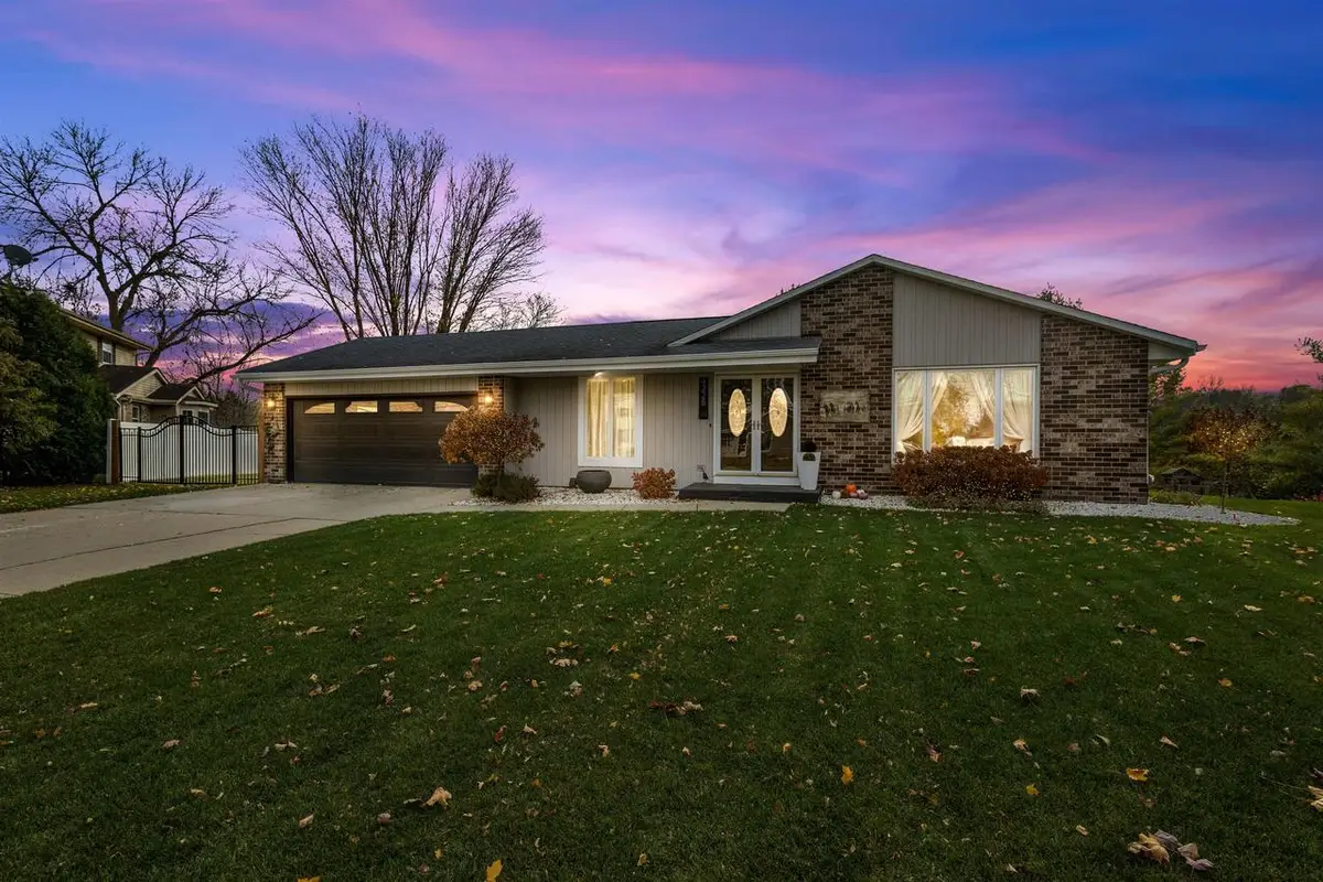 4228 Park View Drive, Janesville, WI 53546 - Image #1