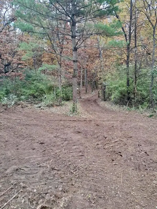 189-b Larson Drive, Wisconsin Dells, WI 53965