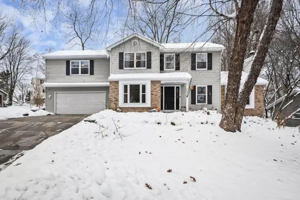 6202 Rivercrest Drive, Mcfarland, WI 53558