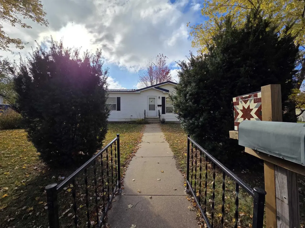 206 W North Street, Boscobel, WI 53805 - Image #1