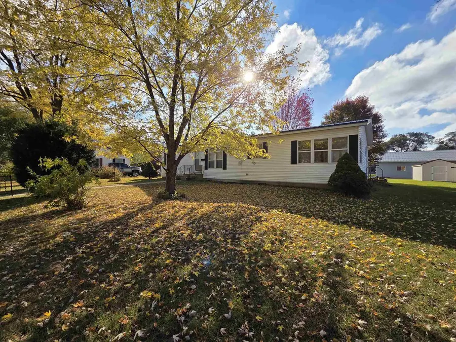 206 W North Street, Boscobel, WI 53805 - Image #2