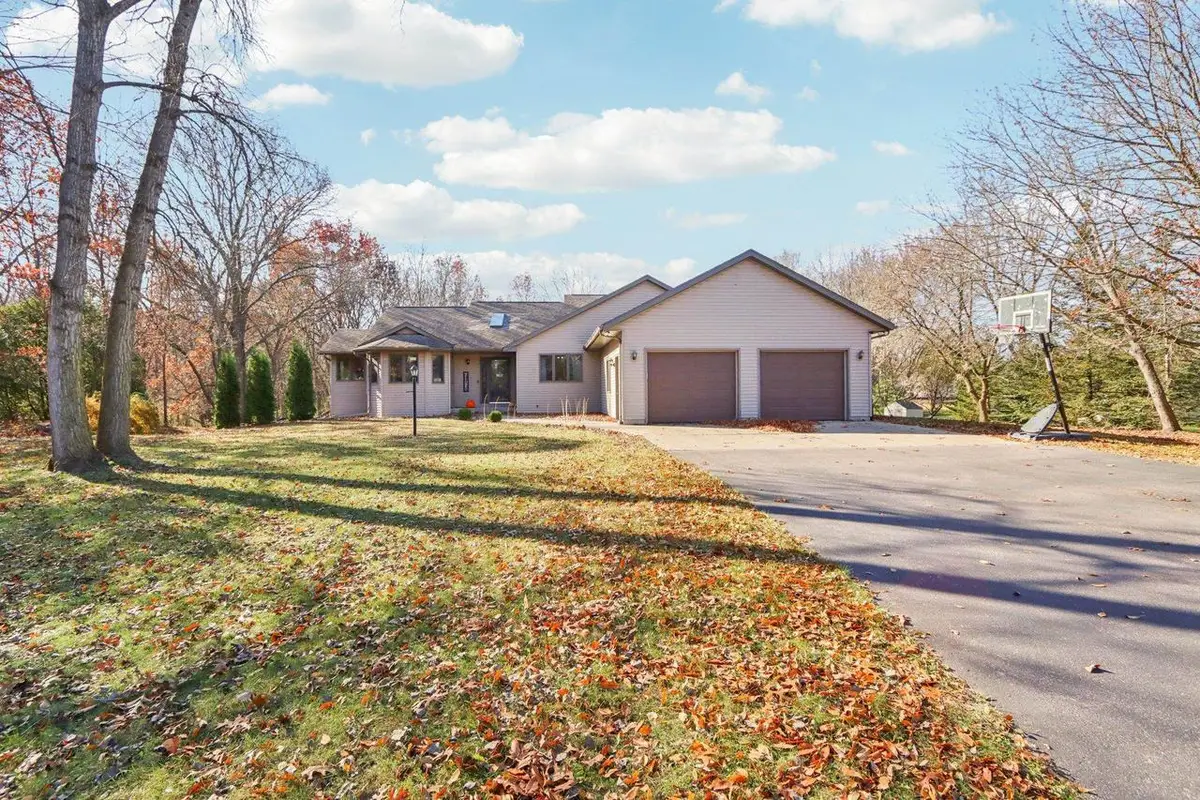 N2171 Lake Drive, Lodi, WI 53555 - Image #1
