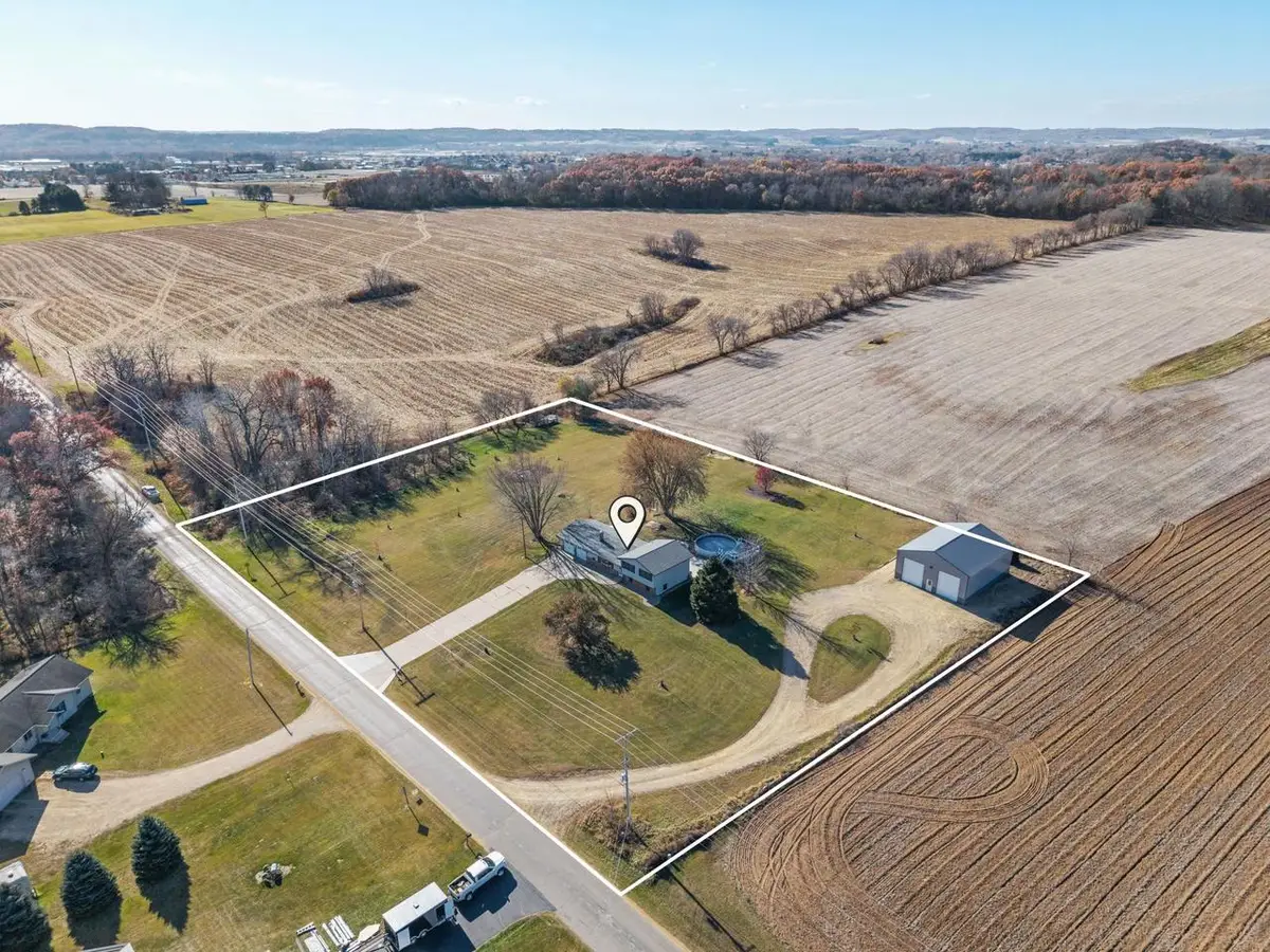 S2693 Golf Course Road, Reedsburg, WI 53959 - Image #1