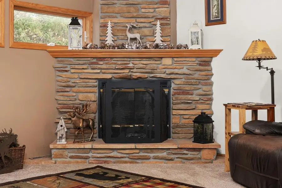 1713 E Howard Drive, Edgerton, WI 53534 - #2