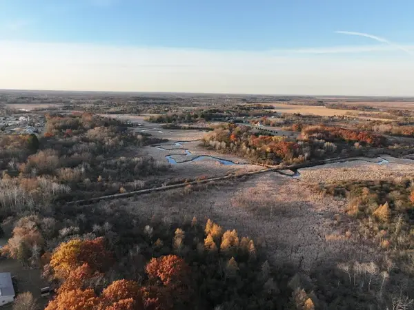 10 M/L Acres S Utica Rd, Dousman, WI 53118