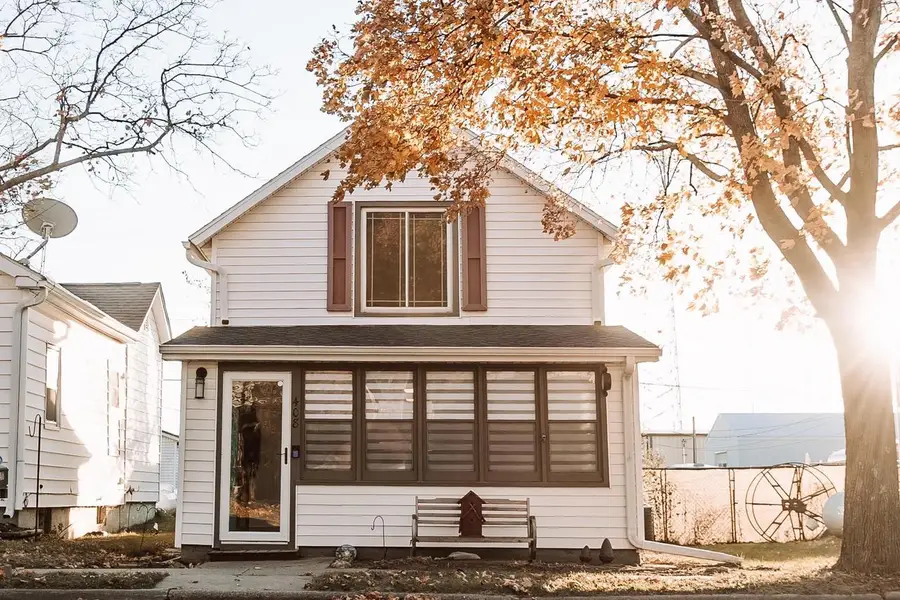 408 E Amelia Street, Cassville, WI 53806 - Image #3