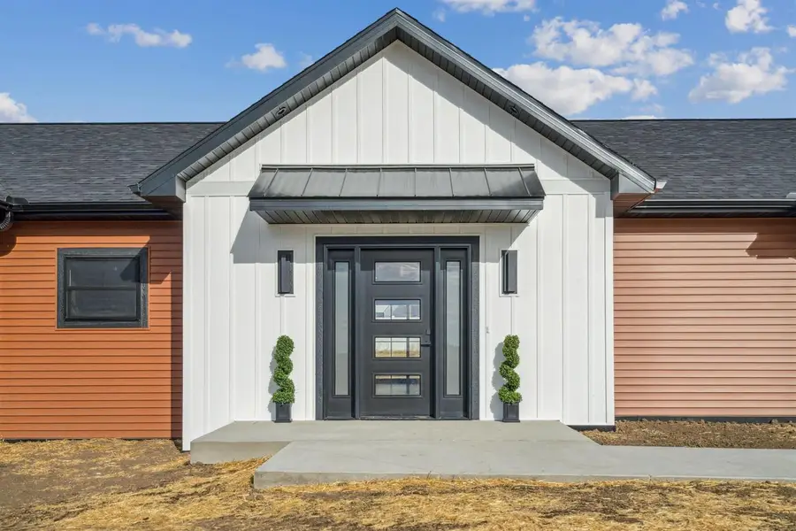 315 Model Road, Cuba City, WI 53807 - Image #2