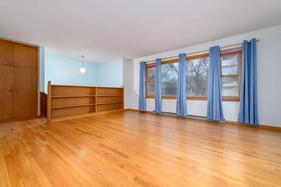 6302 Romford Road, Madison, WI 53711 - Image #2