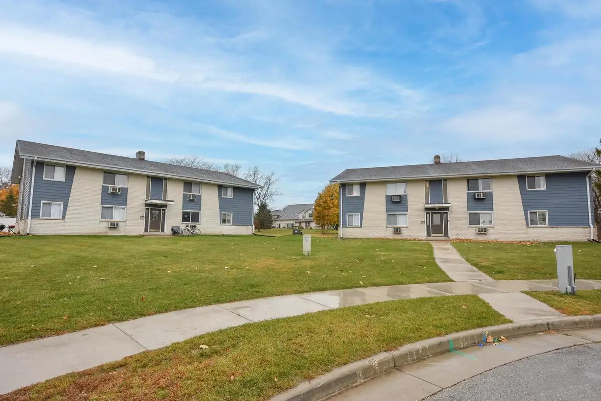 N168W19937 Ridgeway Court, Jackson, WI 53037 - Image #1