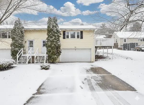 99 Orchard Lane, Mount Horeb, WI 53572