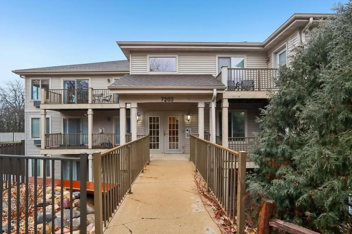 7203 Mid Town Road #301, Madison, WI 53719 - Image #1