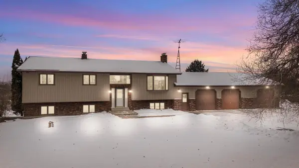 W9158 Horseshoe Road, Beaver Dam, WI 53916