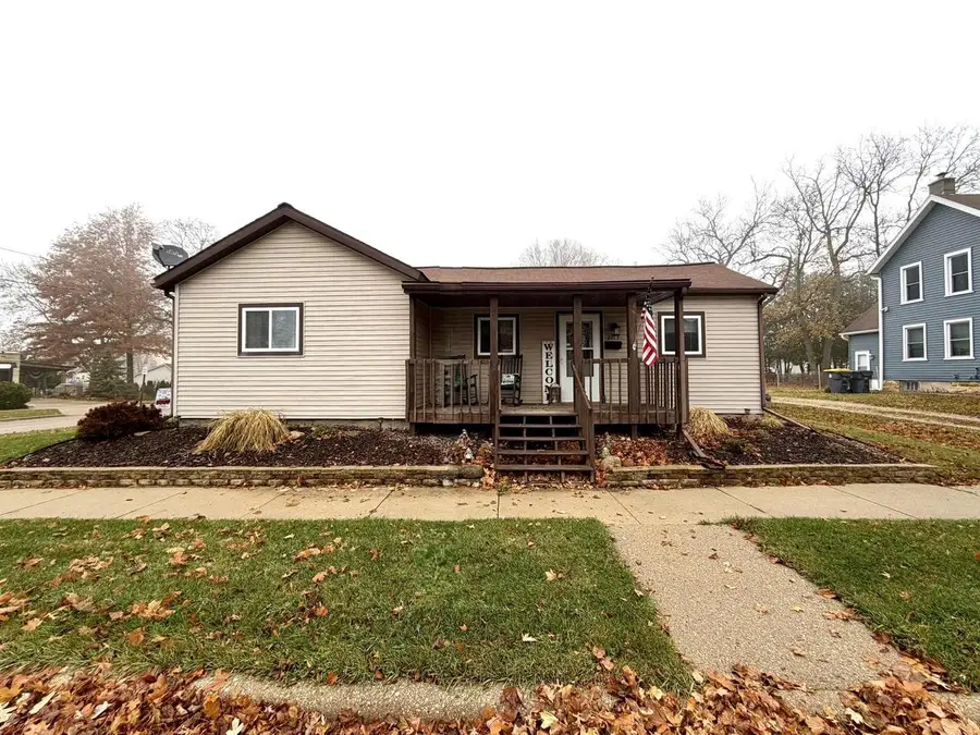 2103 16th Street, Monroe, WI 53566 - Image #2