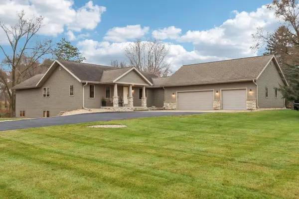 N1639 Fjord Circle, Prairie Du Sac, WI 53578