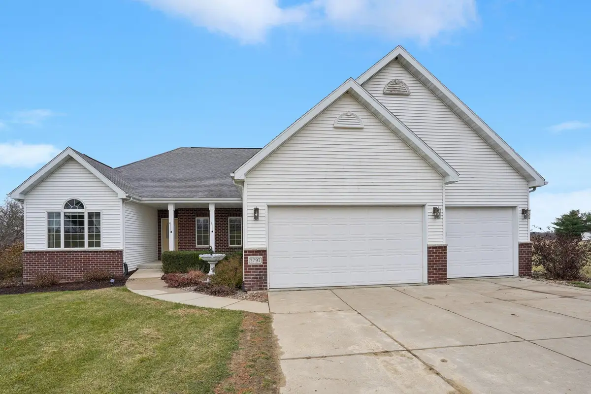 7797 Schurch Street, Barneveld, WI 53507 - Image #1