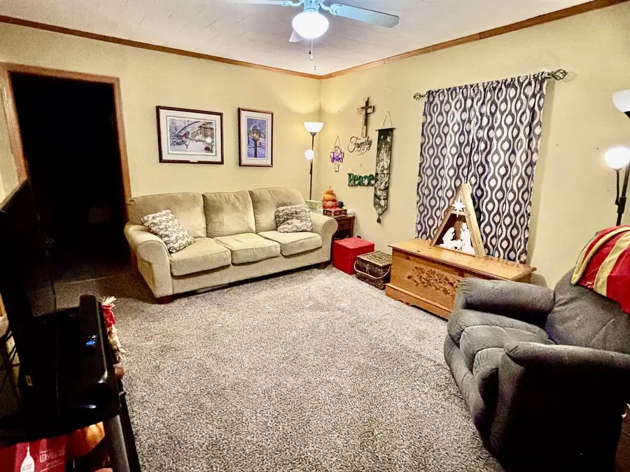 407 Rockport Road, Janesville, WI 53548 - Image #3