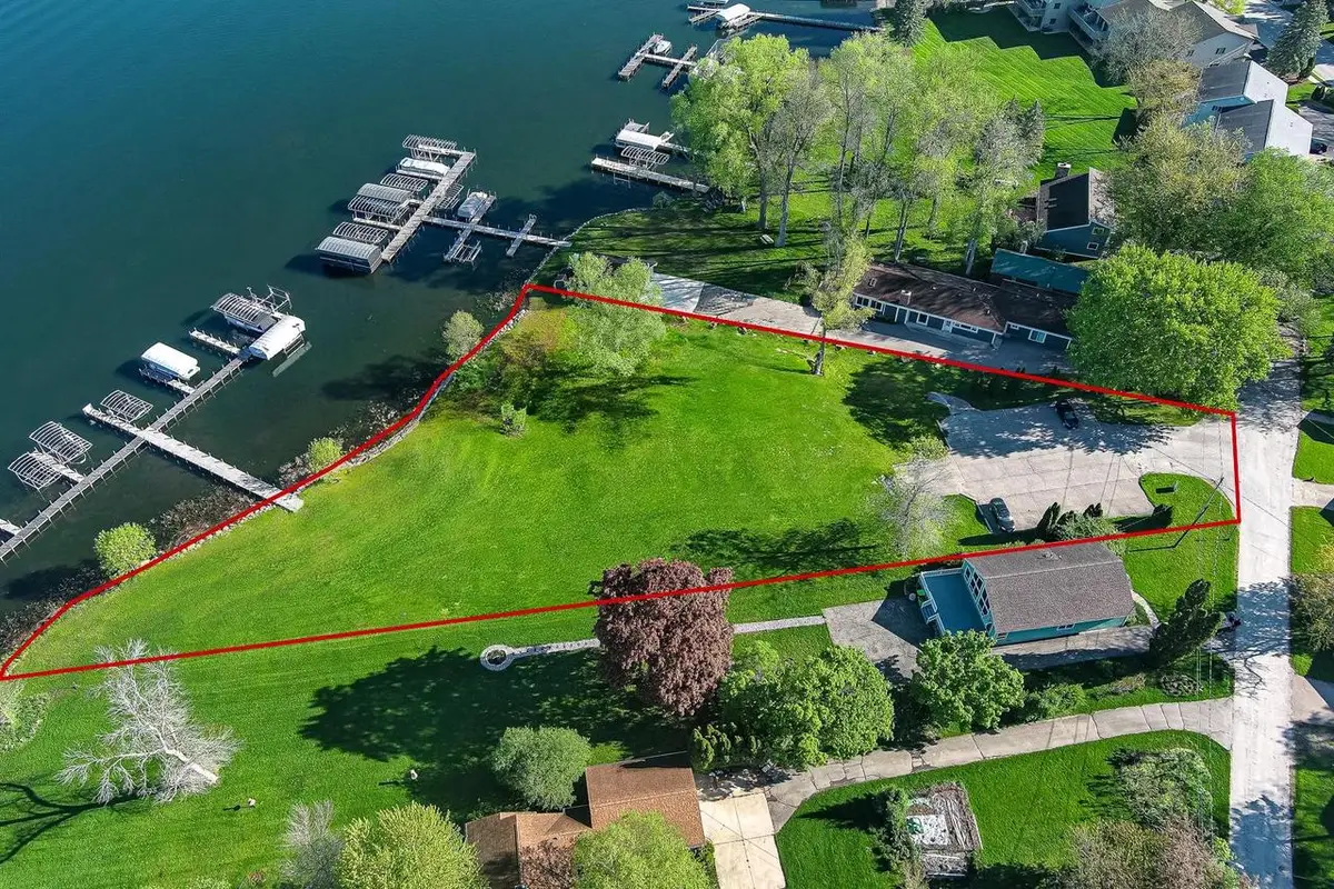 413 Strauss unit 1 Avenue, Green Lake, WI 54941 - Image #1