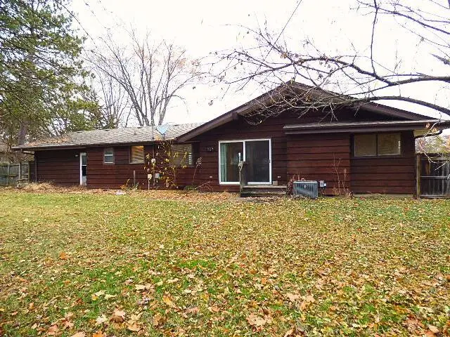 814 E Club Lane, Beloit, WI 53511 - Image #2