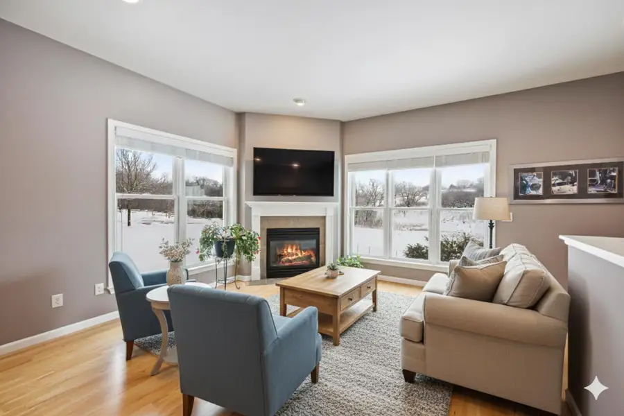 221 Glen View Road, Mount Horeb, WI 53572 - Image #2