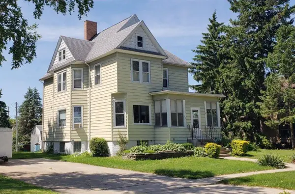 244 E Linden Drive, Jefferson, WI 53549