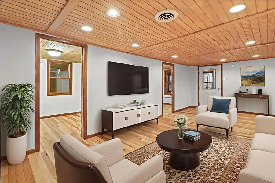 411 E Church Street, Belleville, WI 53508 - Image #3