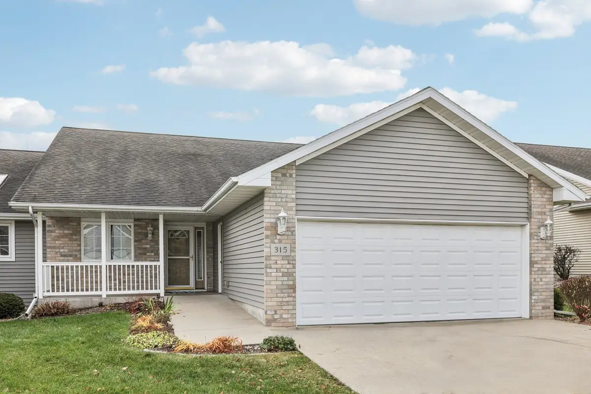 315 Pebble Brook Lane, Lodi, WI 53555 - Image #1