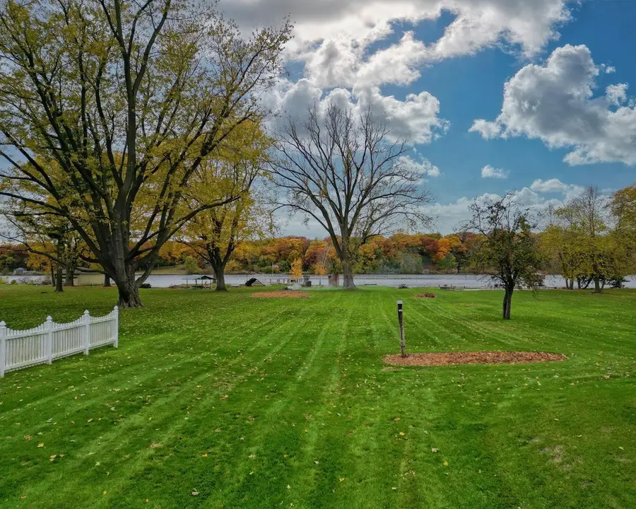 2233 S Riverside Drive, Beloit, WI 53511 - Image #3