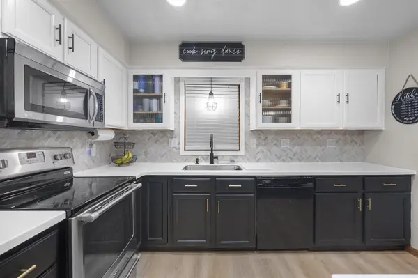 2107 Meadowlark Drive, Janesville, WI 53546