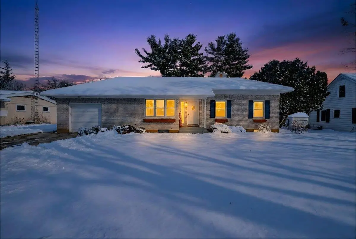 716 Dallas Street, Sauk City, WI 53583 - Image #1