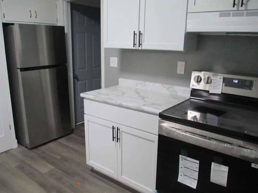 516 Elizabeth St Street, Baraboo, WI 53913 - #3