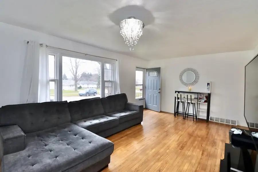 139 High Street, Clinton, WI 53525 - Image #2