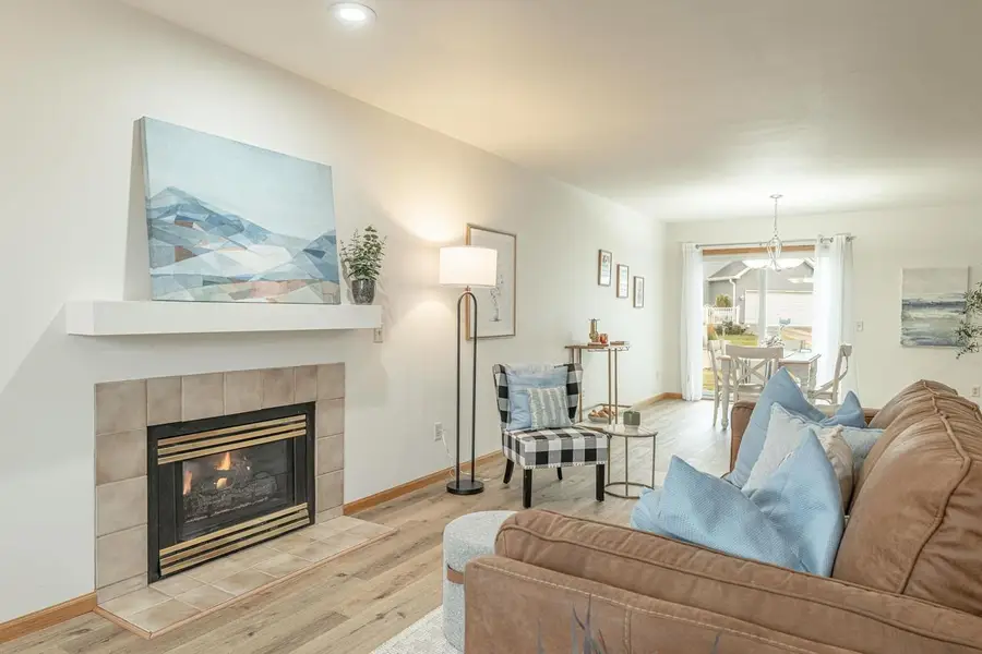 406 Bay Hill Drive, Madison, WI 53717 - Image #3