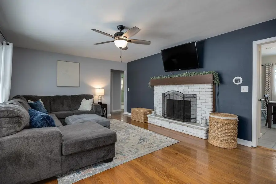 143 E Kohler Street, Sun Prairie, WI 53590 - Image #3