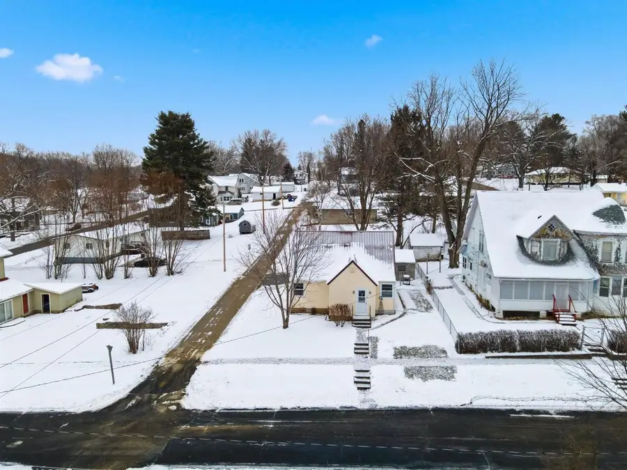 116 E Highland Street, La Farge, WI 54639 - Image #2