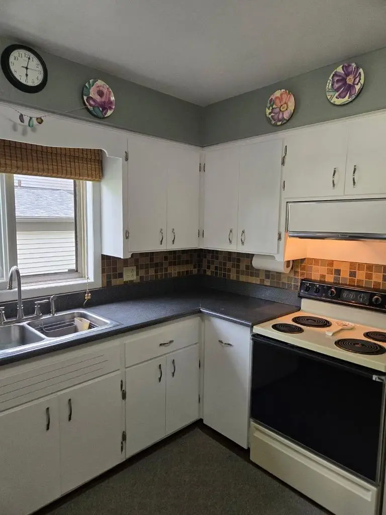 327 Carrington Street, Waupun, WI 53963 - Image #3