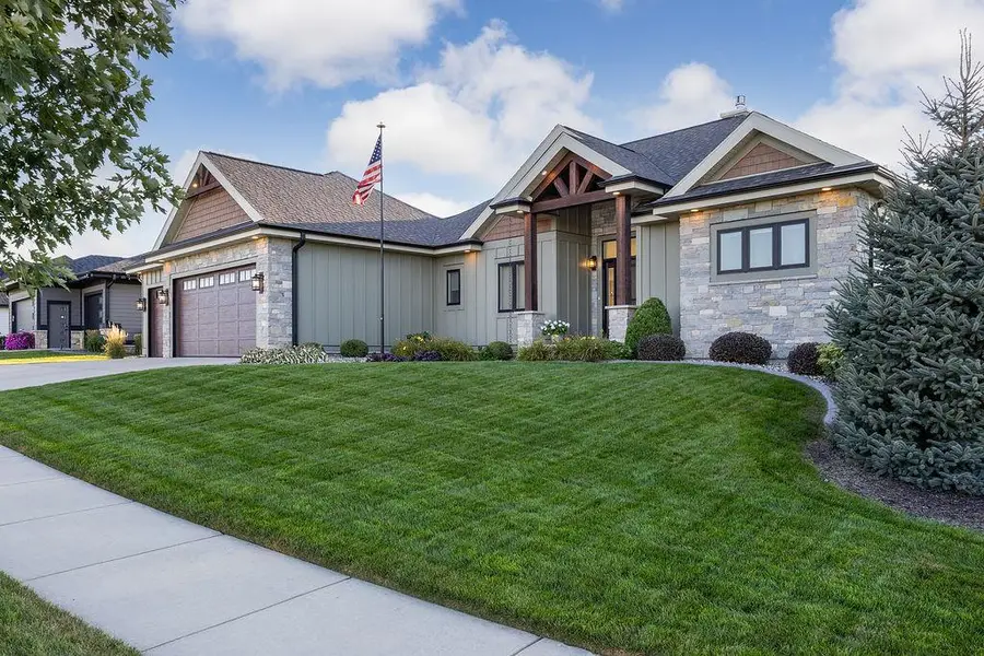 6259 John F Kennedy Drive, Deforest, WI 53532 - #2