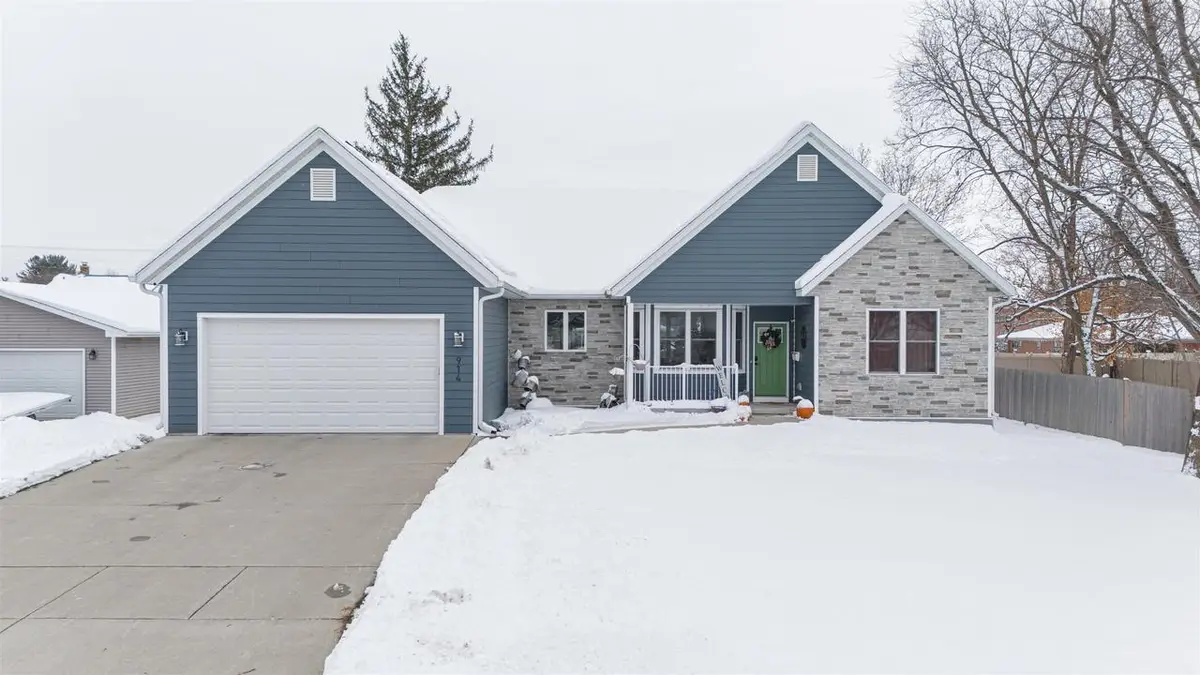 914 Miller Avenue, Janesville, WI 53548 - Image #1